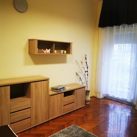 Baross-Hat 5 Szolnok Bagian luar foto