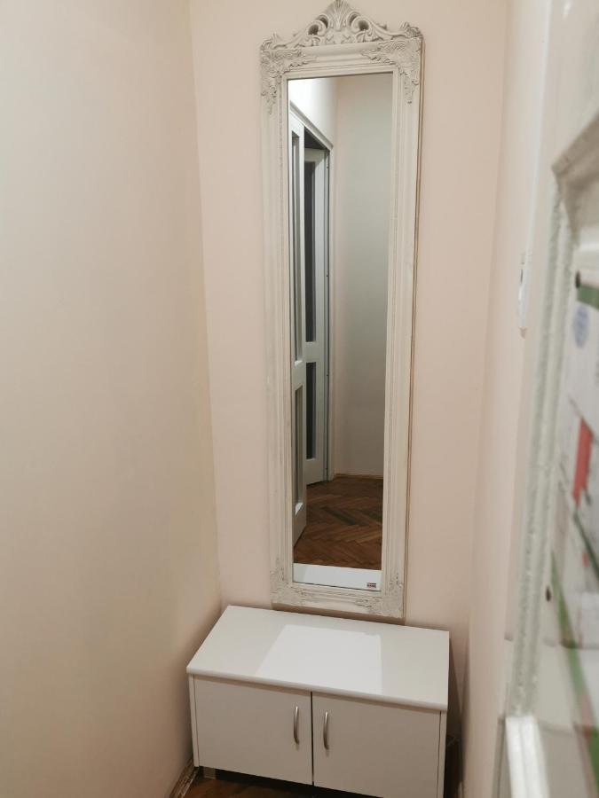 Baross-Hat 5 Szolnok Bagian luar foto